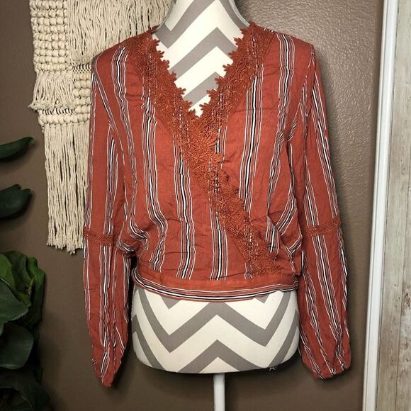 LA Gypsy Striped Lace Boho Top - Picture 1 of 6